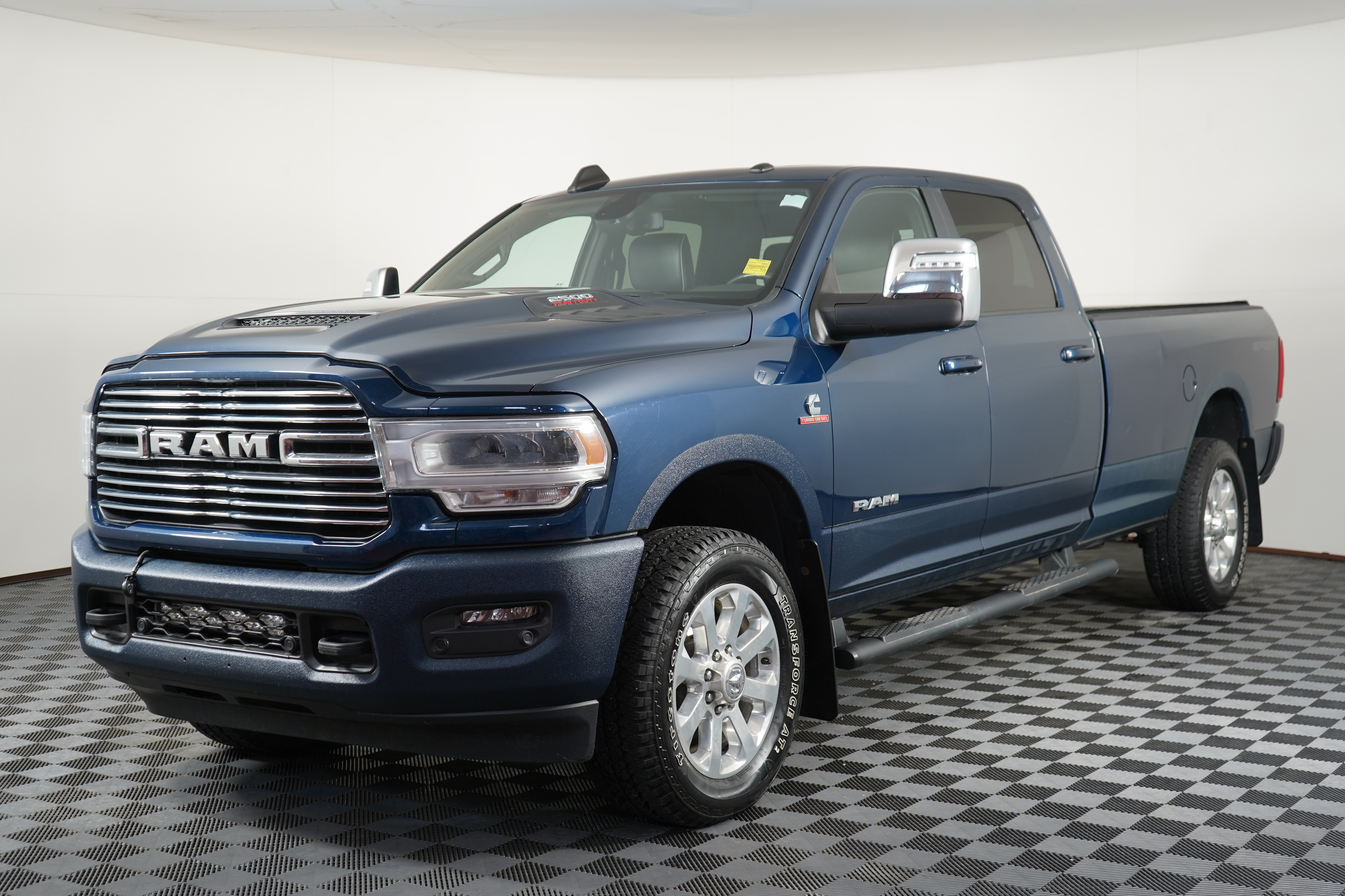 2023 RAM 2500 Laramie Crew Cab LB 4WD