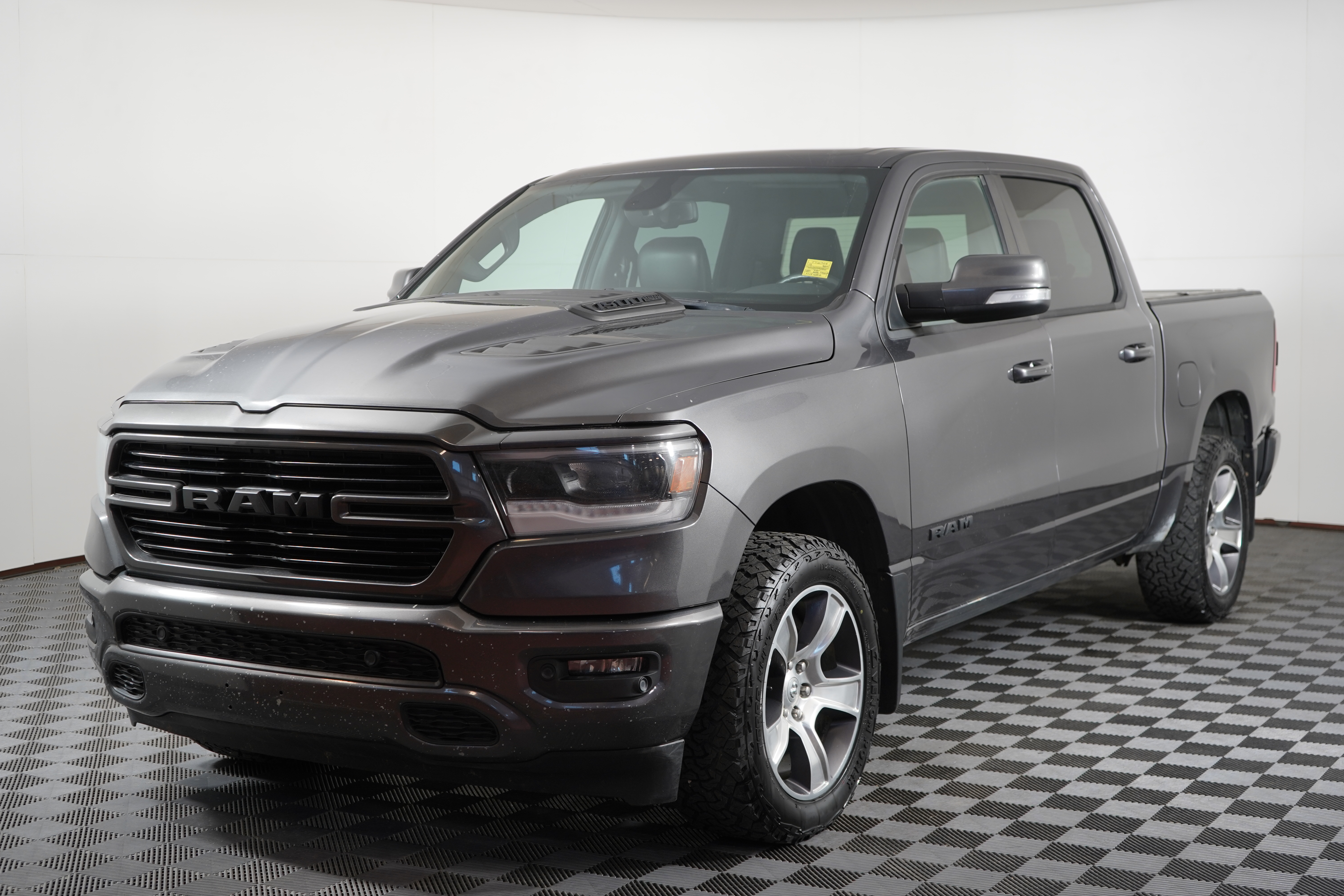 Granite Crystal Metallic 2019 RAM 1500 Pickup Truck  Automatic