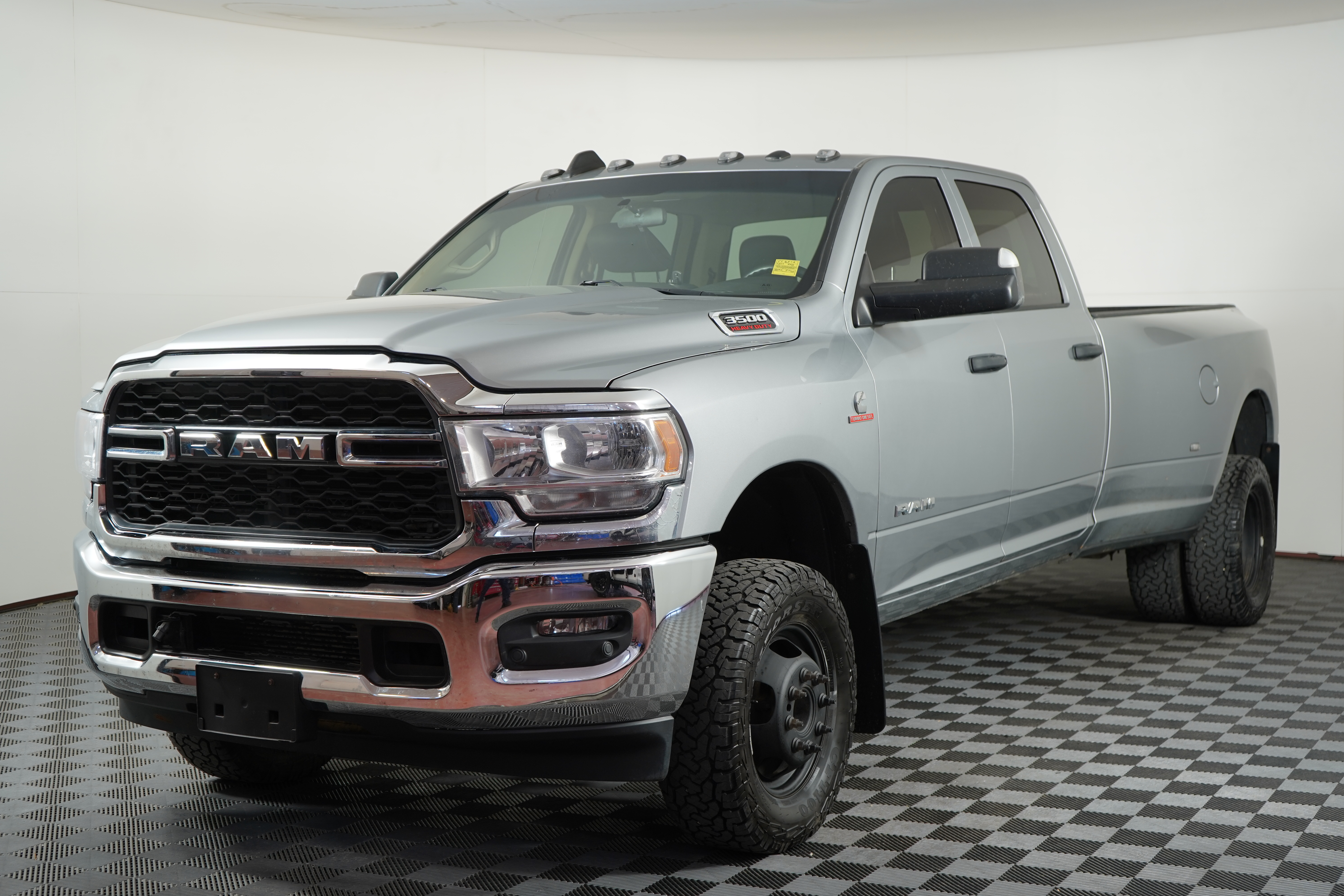 Billet Silver Metallic 2020 RAM 3500 Pickup Truck Four-Wheel Drive Automatic