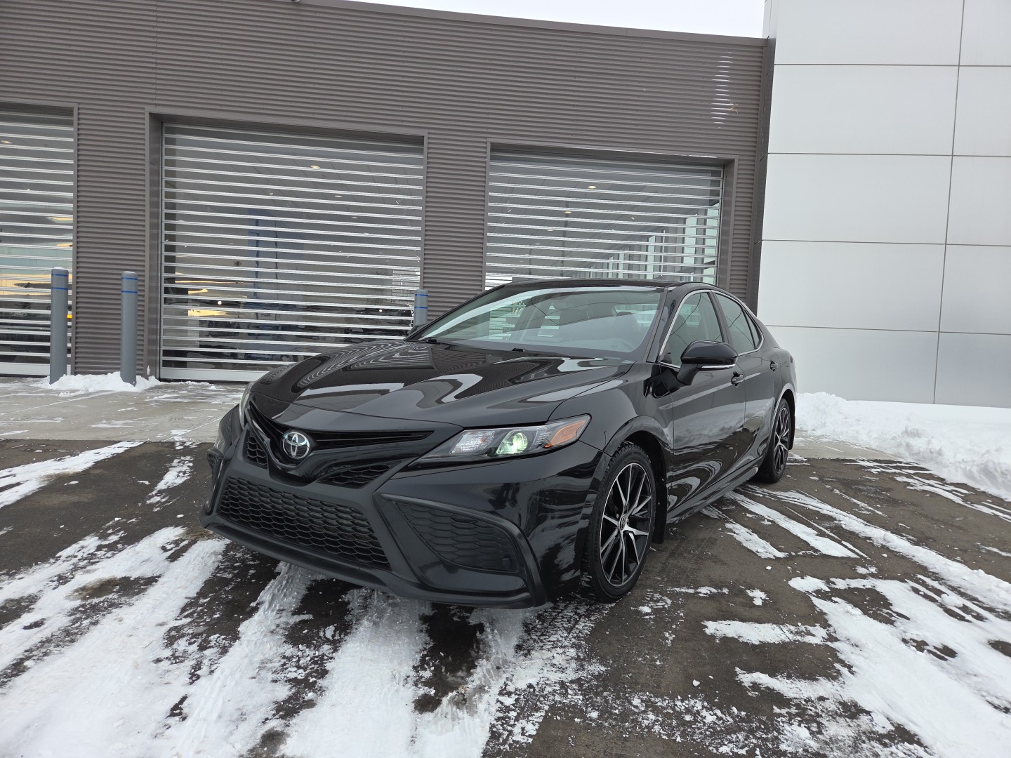 2022 Toyota Camry SE FWD