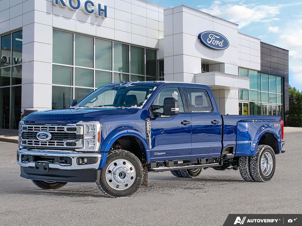 Ford F-450 Super Duty XLT Crew Cab LB DRW 4WD 2026