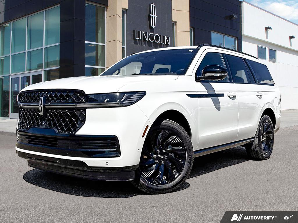 Pristine White Metallic Tri-coat 2025 Lincoln Navigator SUV / Crossover Four-Wheel Drive Automatic