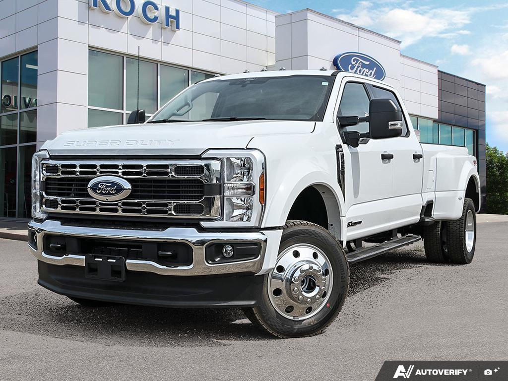 Oxford White 2026 Ford F-450 Super Duty Pickup Truck Four-Wheel Drive Automatic