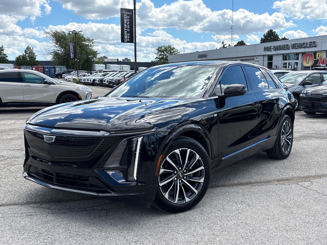 Stellar Black Metallic 2024 Cadillac LYRIQ SUV / Crossover Rear-Wheel Drive Automatic