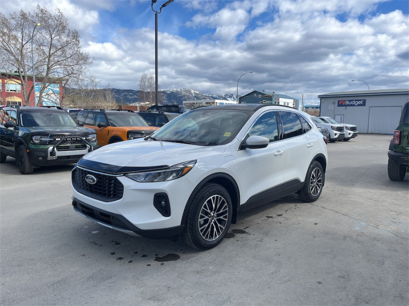 2025 Ford Escape Hybrid Plug-in FWD