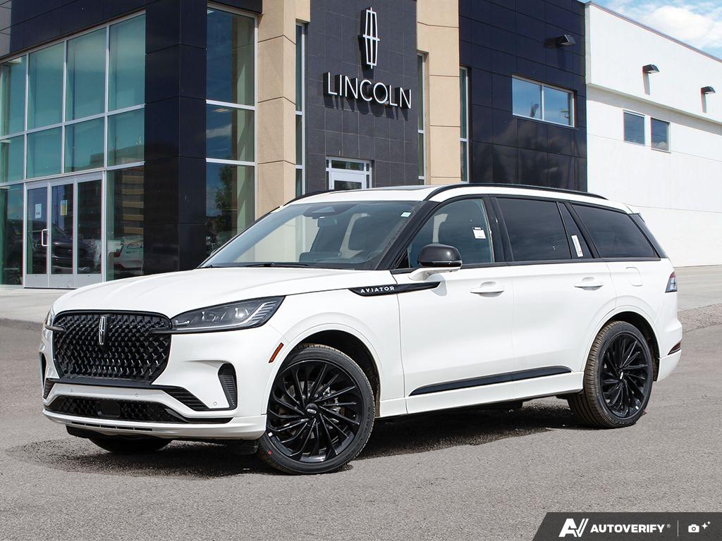 Pristine White Metallic Tri-coat 2026 Lincoln Aviator Reserve AWD SUV / Crossover All-Wheel Drive Automatic