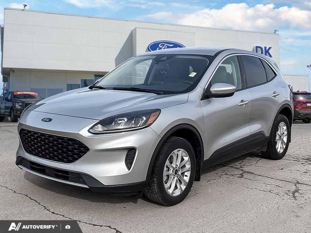 Ingot Silver Metallic 2020 Ford Escape SE AWD SUV / Crossover All-Wheel Drive Automatic