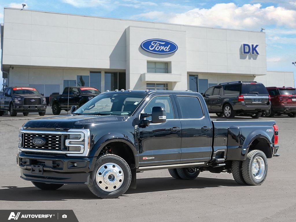 Agate Black 2026 Ford F-450 Super Duty Platinum Crew Cab LB DRW 4WD Pickup Truck Four-Wheel Drive Automatic