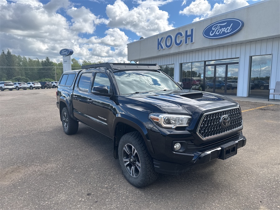 2019 Toyota Tacoma Pickup Truck Four-Wheel Drive Automatic