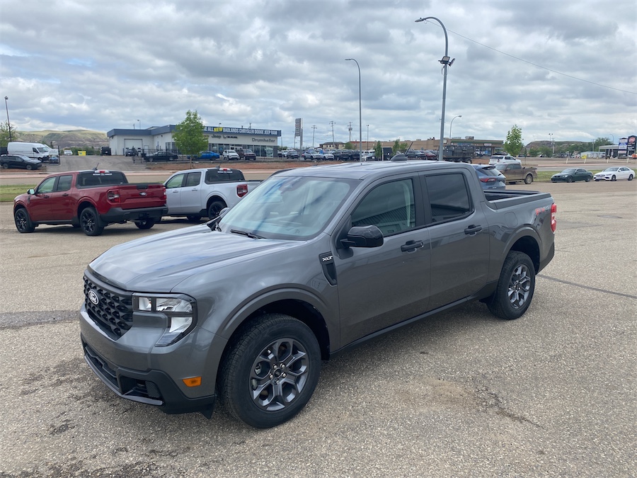 Gray (Carbonized Grey Metallic) 2026 Ford Maverick XLT SuperCrew AWD Pickup Truck All-Wheel Drive Automatic