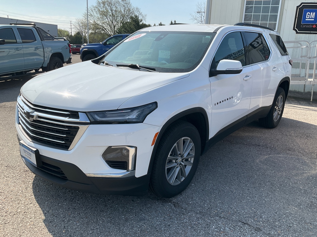 2022 Chevrolet Traverse LT Cloth AWD