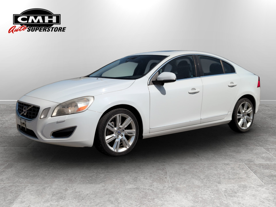 Ice White 2013 Volvo S60 T6 AWD Sedan All-Wheel Drive Automatic