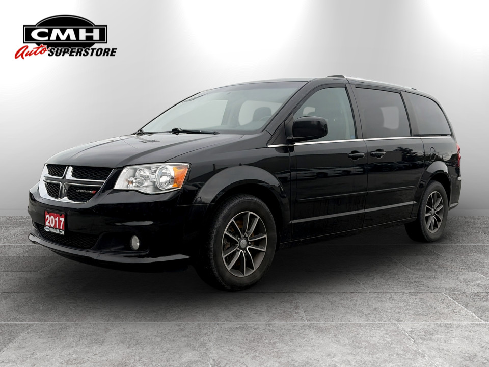 Brilliant Black Crystal Pearl 2017 Dodge Grand Caravan Minivan Front-Wheel Drive Automatic