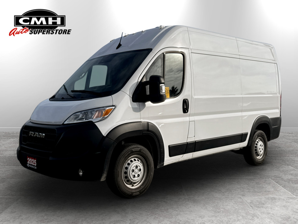 Bright White 2025 RAM ProMaster Van  Automatic