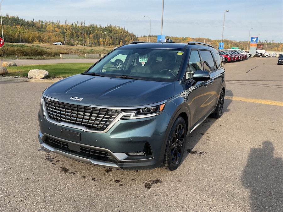 2023 Kia Carnival SX FWD