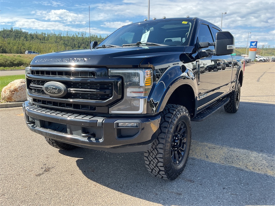 2021 Ford F-250 Super Duty Lariat Crew Cab 4WD