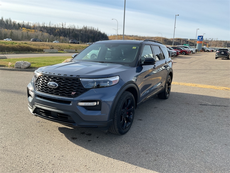  2021 Ford Explorer ST AWD   