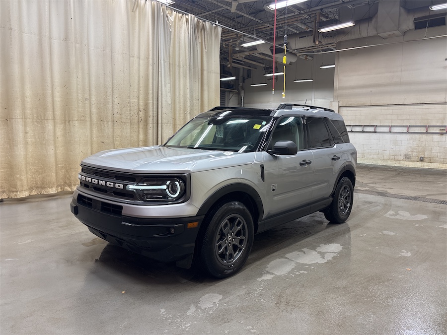 Silver 2022 Ford Bronco Sport SUV / Crossover All-Wheel Drive Automatic