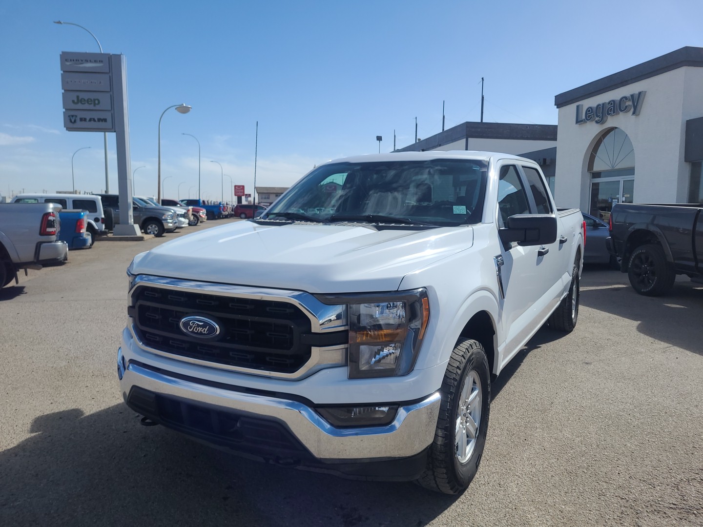 2023 Ford F-150 XL SuperCrew 4WD