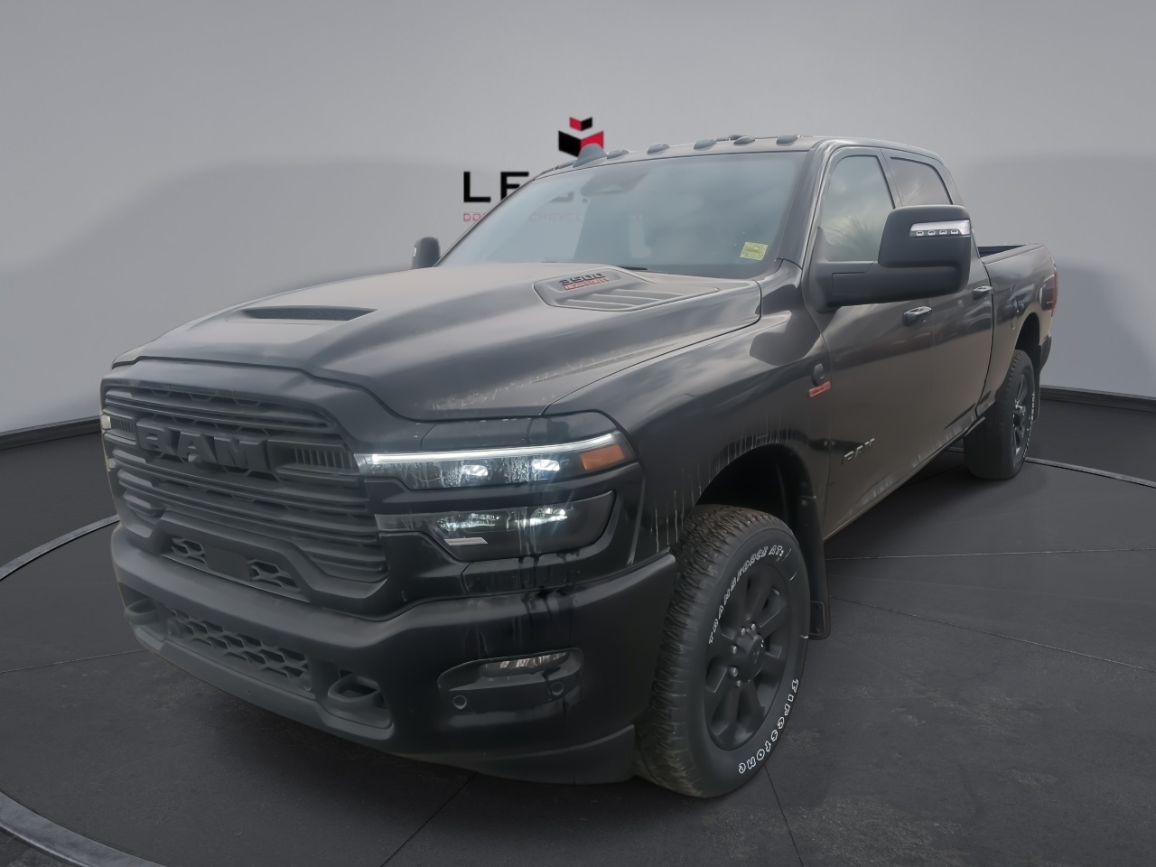 Diamond Black Crystal Pearlcoat 2026 RAM 3500 Pickup Truck Four-Wheel Drive Automatic