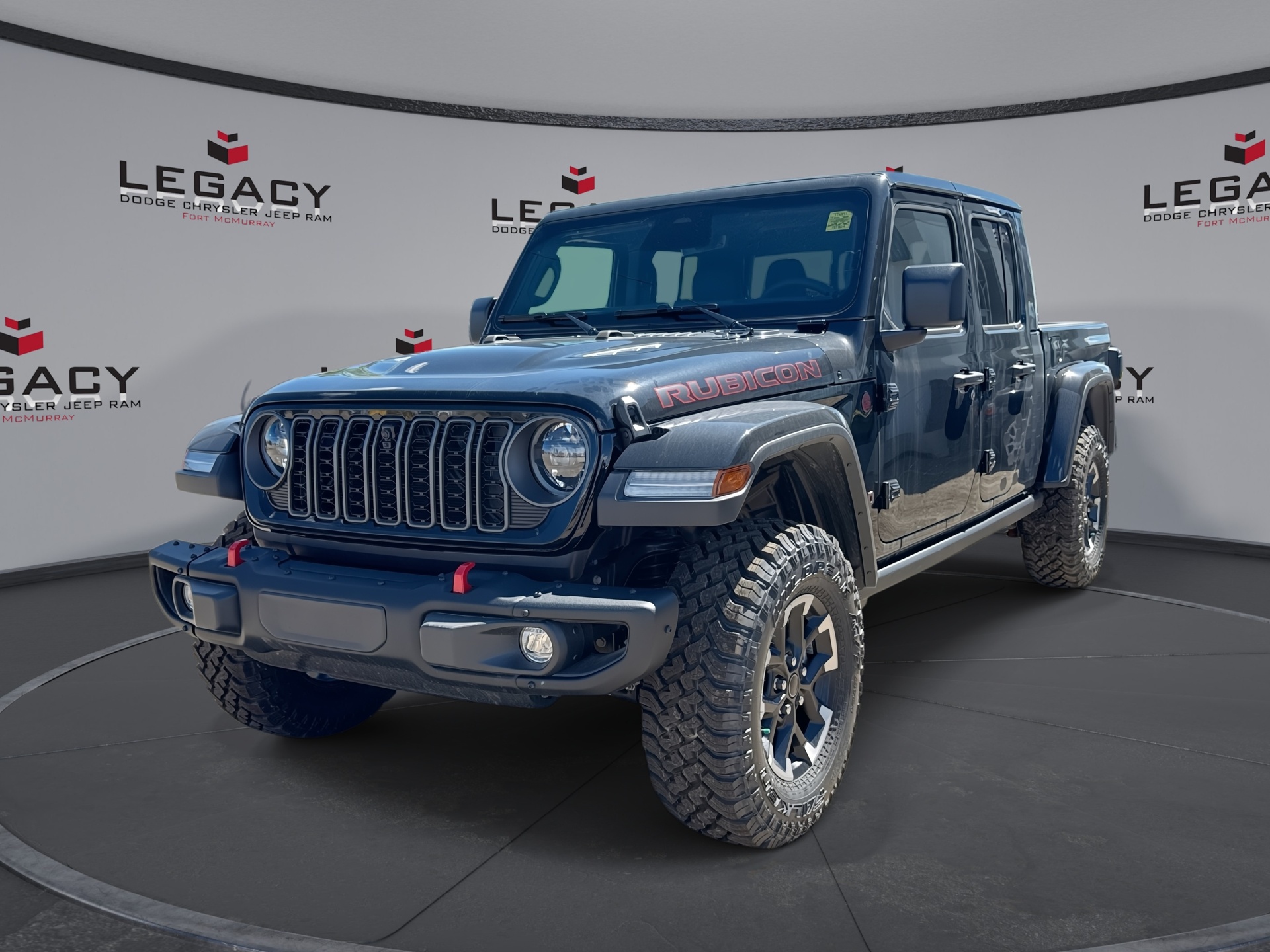 Black Clear Coat 2026 Jeep Gladiator Pickup Truck Four-Wheel Drive Automatic