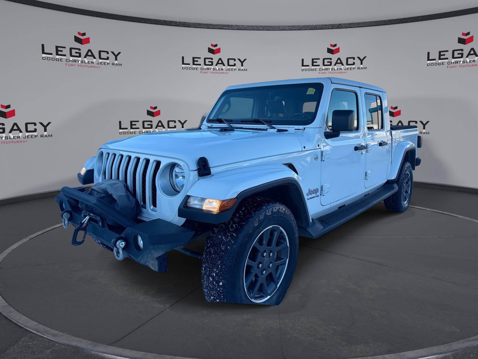 2021 Jeep Gladiator Overland Crew Cab 4WD