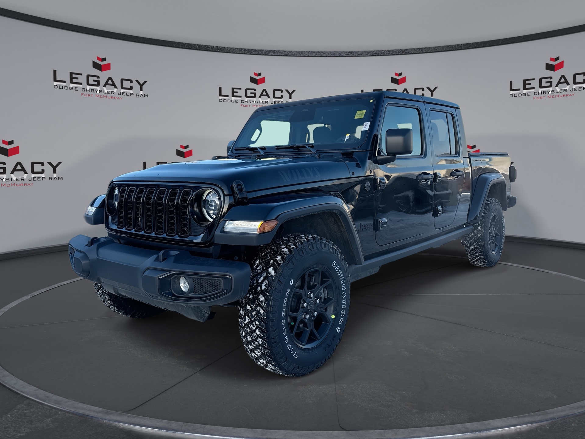 Black Clear Coat 2026 Jeep Gladiator Pickup Truck Four-Wheel Drive Automatic