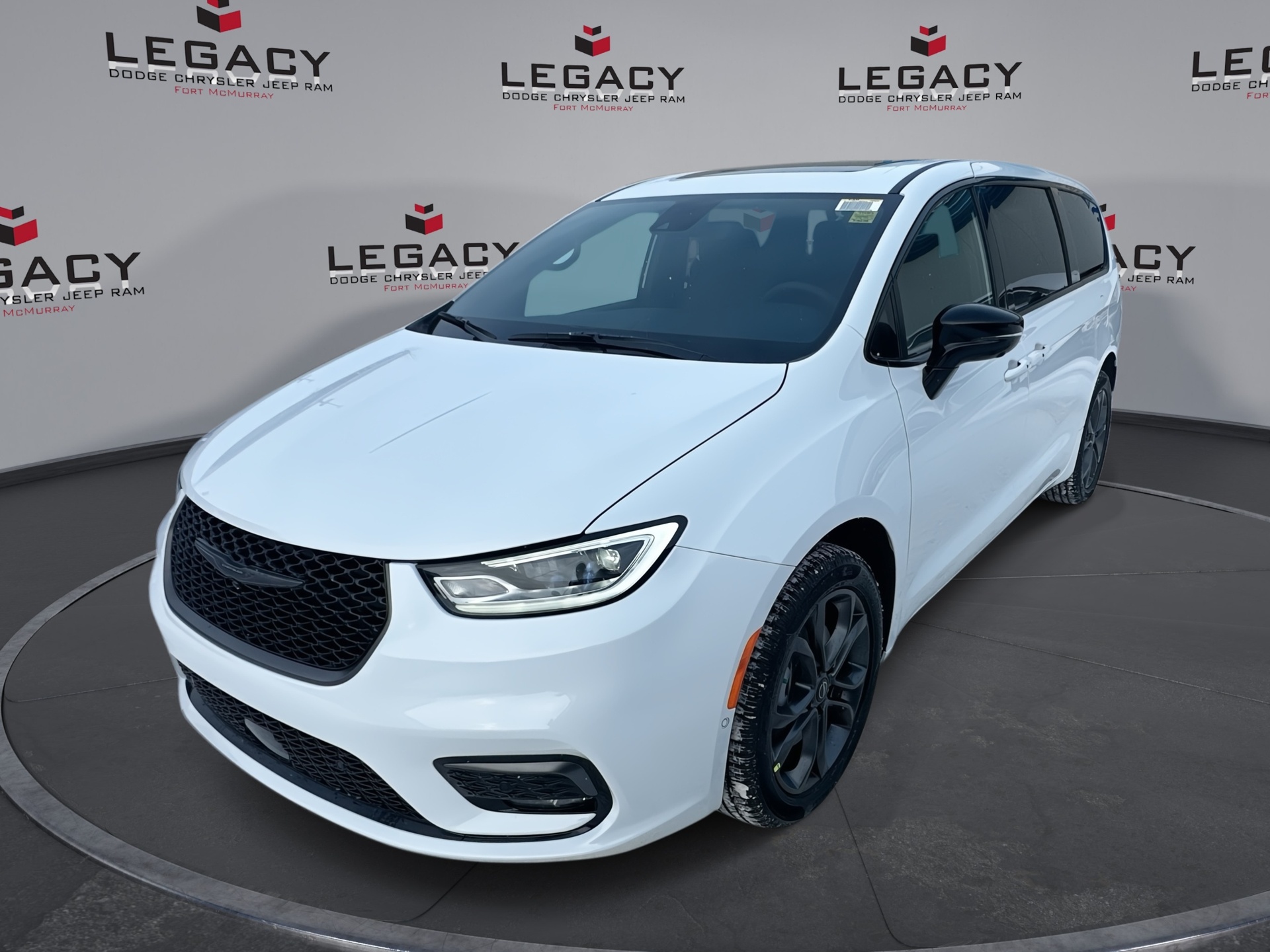 Bright White 2026 Chrysler Pacifica Minivan All-Wheel Drive Automatic