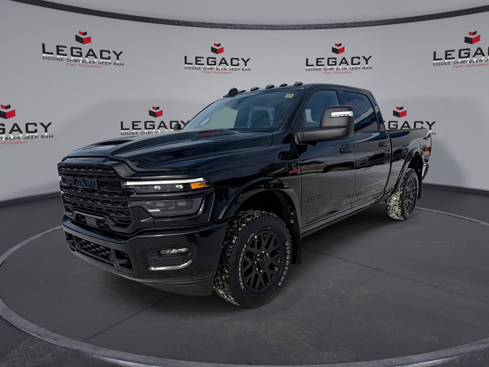 Diamond Black Crystal Pearlcoat 2026 RAM 2500 Pickup Truck Four-Wheel Drive Automatic