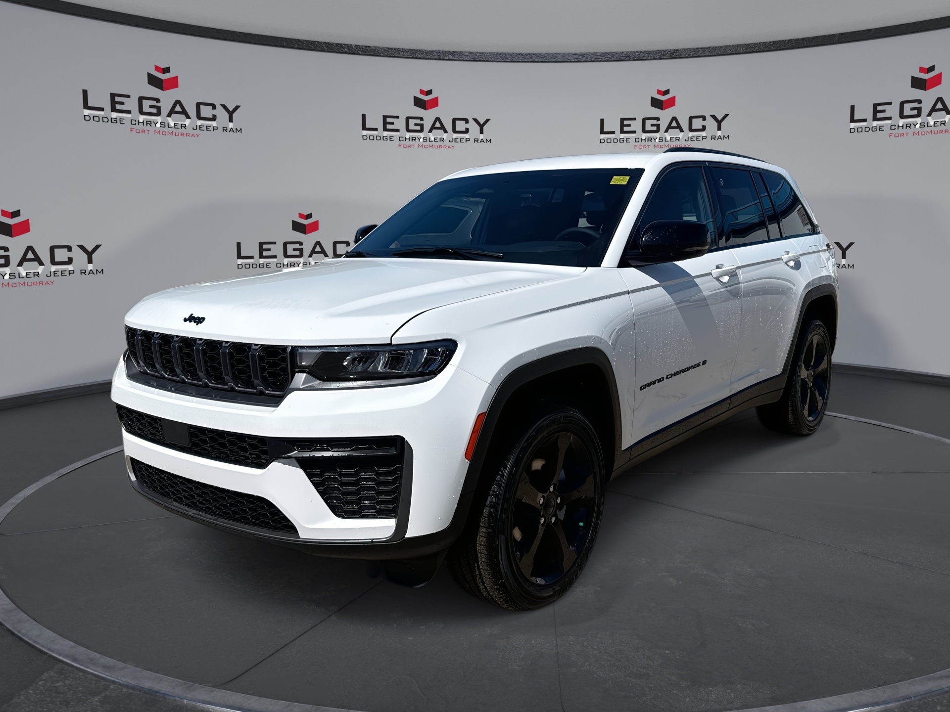 Bright White 2026 Jeep Grand Cherokee SUV / Crossover  Automatic