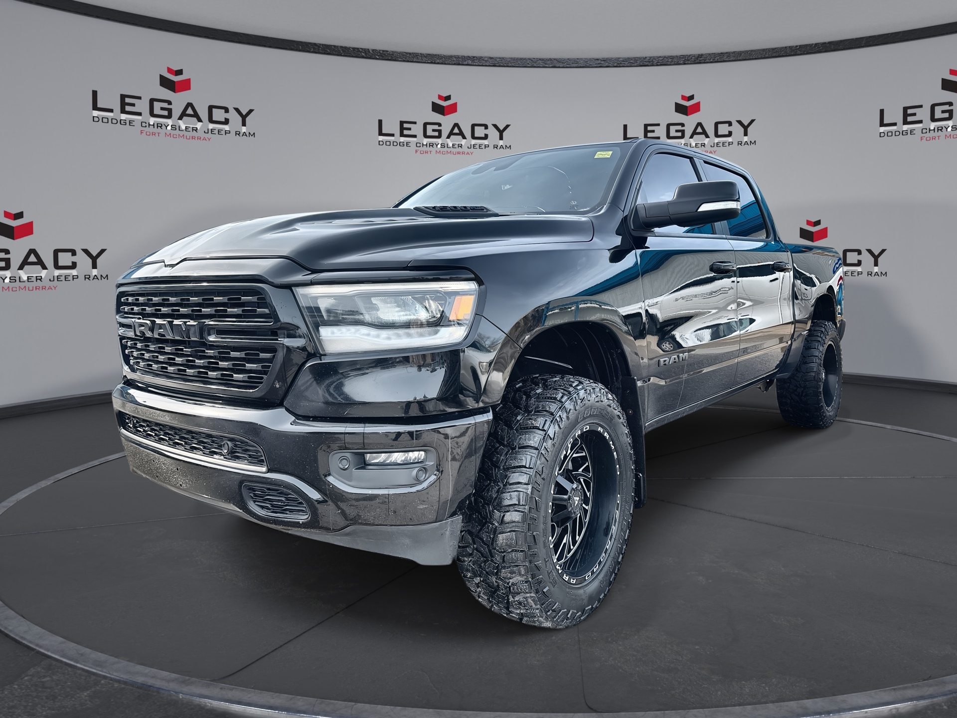 RAM 1500 Sport Crew Cab 4WD 2022