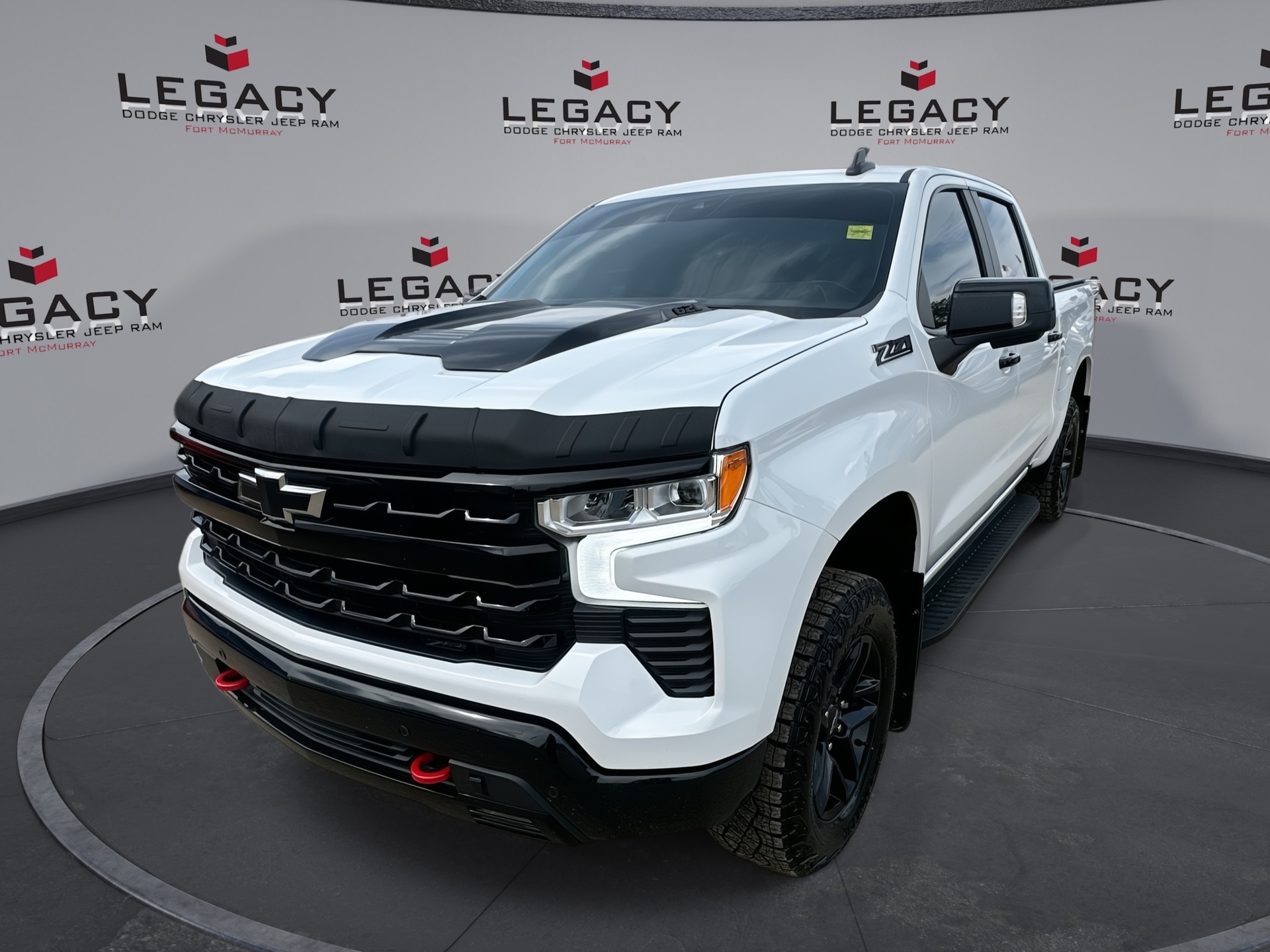  2025 Chevrolet Silverado 1500 Pickup Truck Four-Wheel Drive Automatic