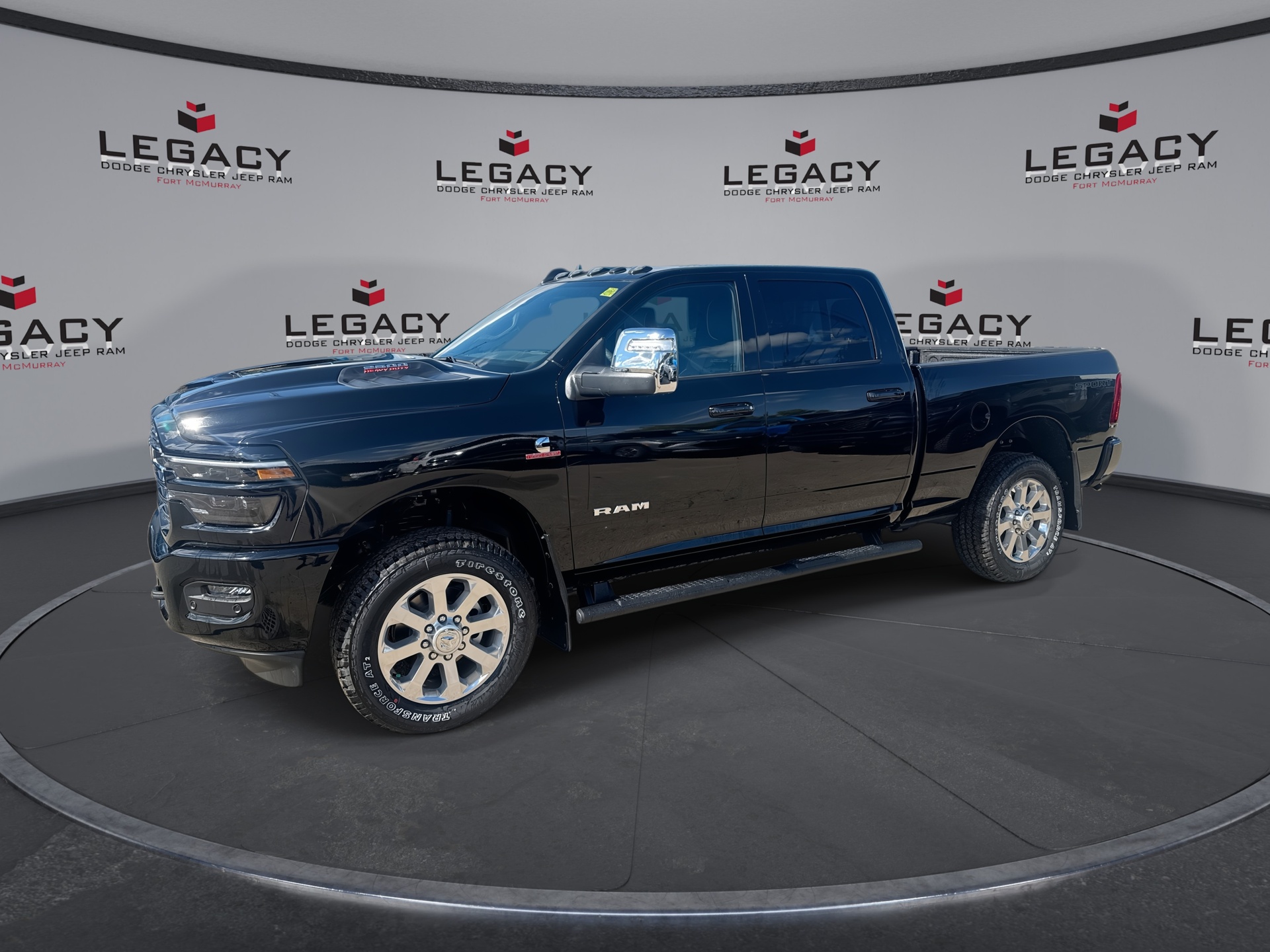 Diamond Black Crystal Pearlcoat 2026 RAM 2500 Pickup Truck Four-Wheel Drive Automatic