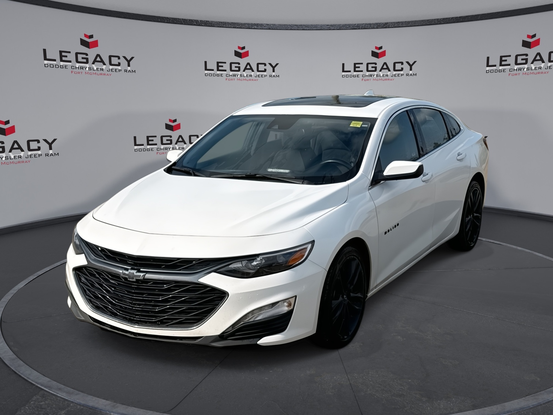 Summit White 2023 Chevrolet Malibu Sedan Front-Wheel Drive Automatic