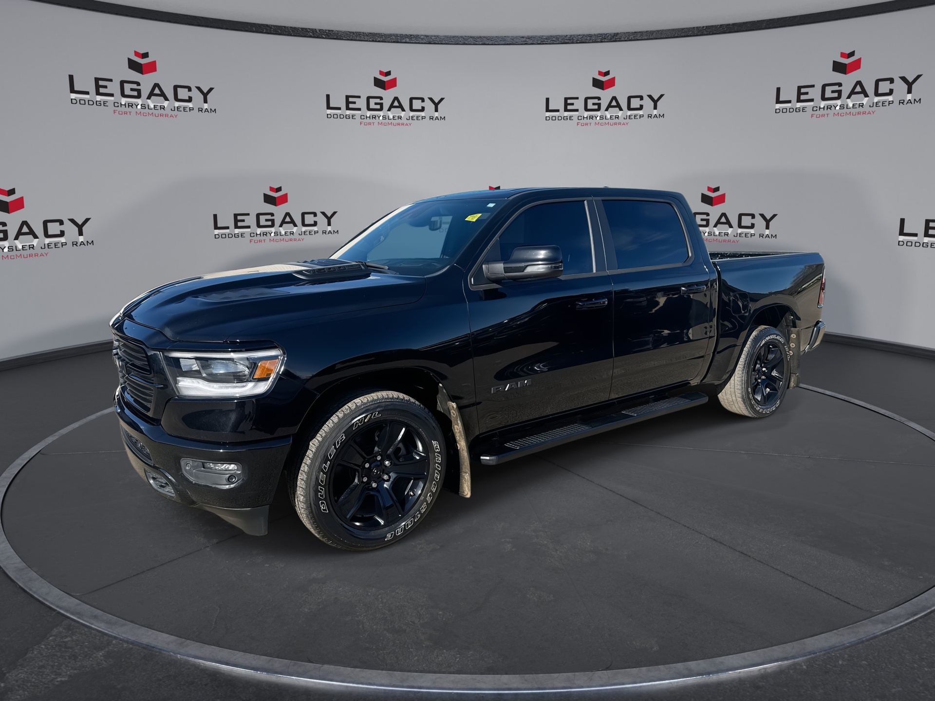 2023 RAM 1500 Sport Crew Cab 4WD