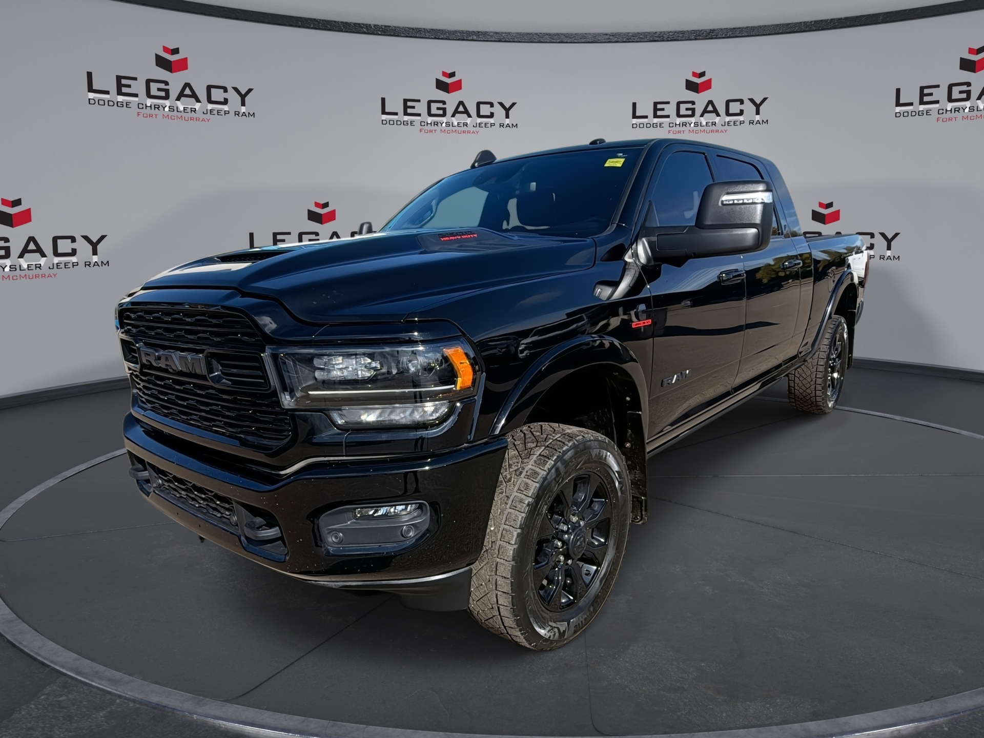 Diamond Black Crystal Pearl 2023 RAM 2500 Pickup Truck Four-Wheel Drive Automatic