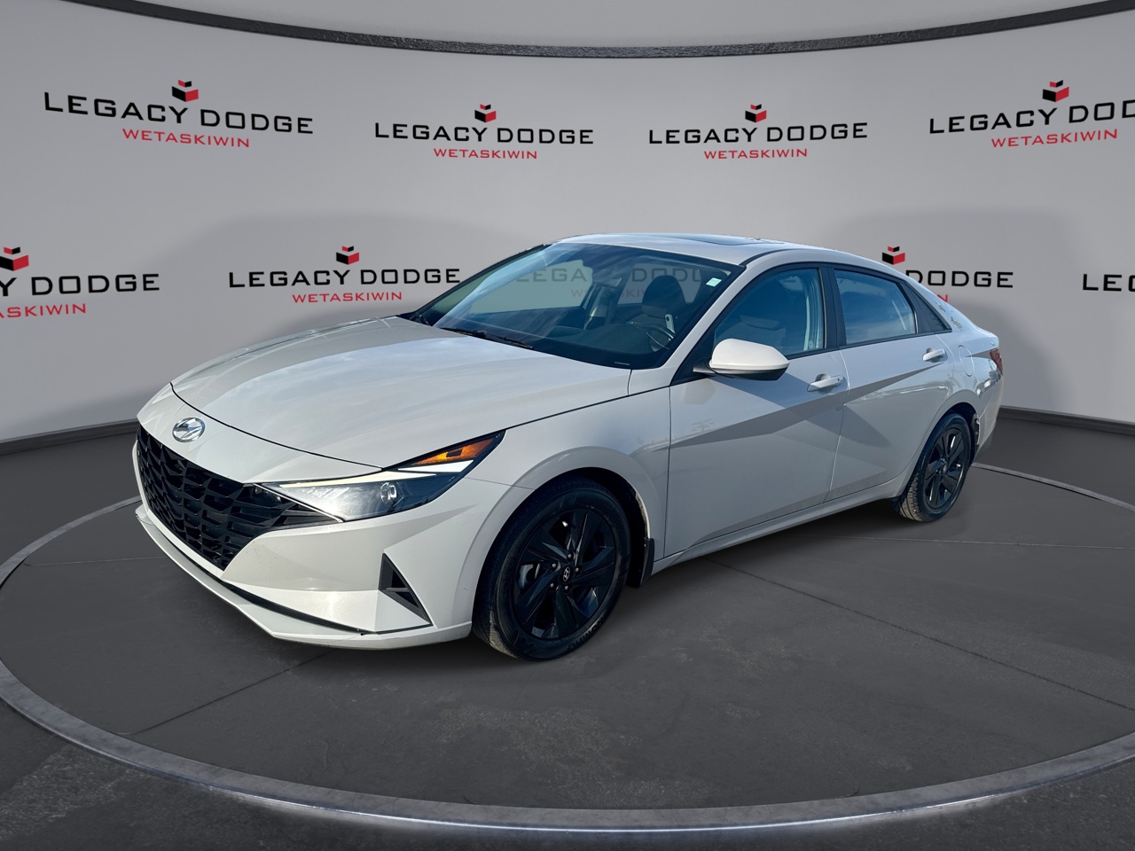 Hyundai Elantra Preferred FWD 2023