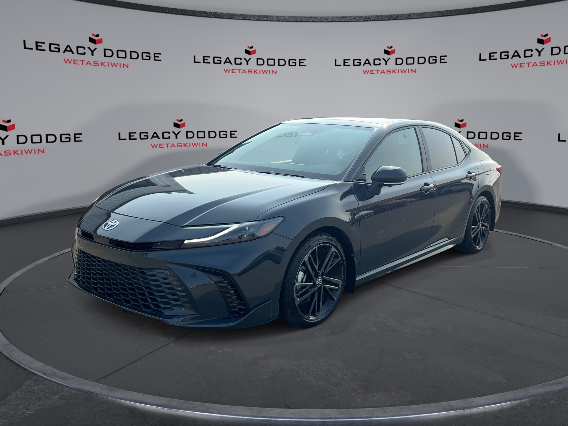 2025 Toyota Camry XLE AWD