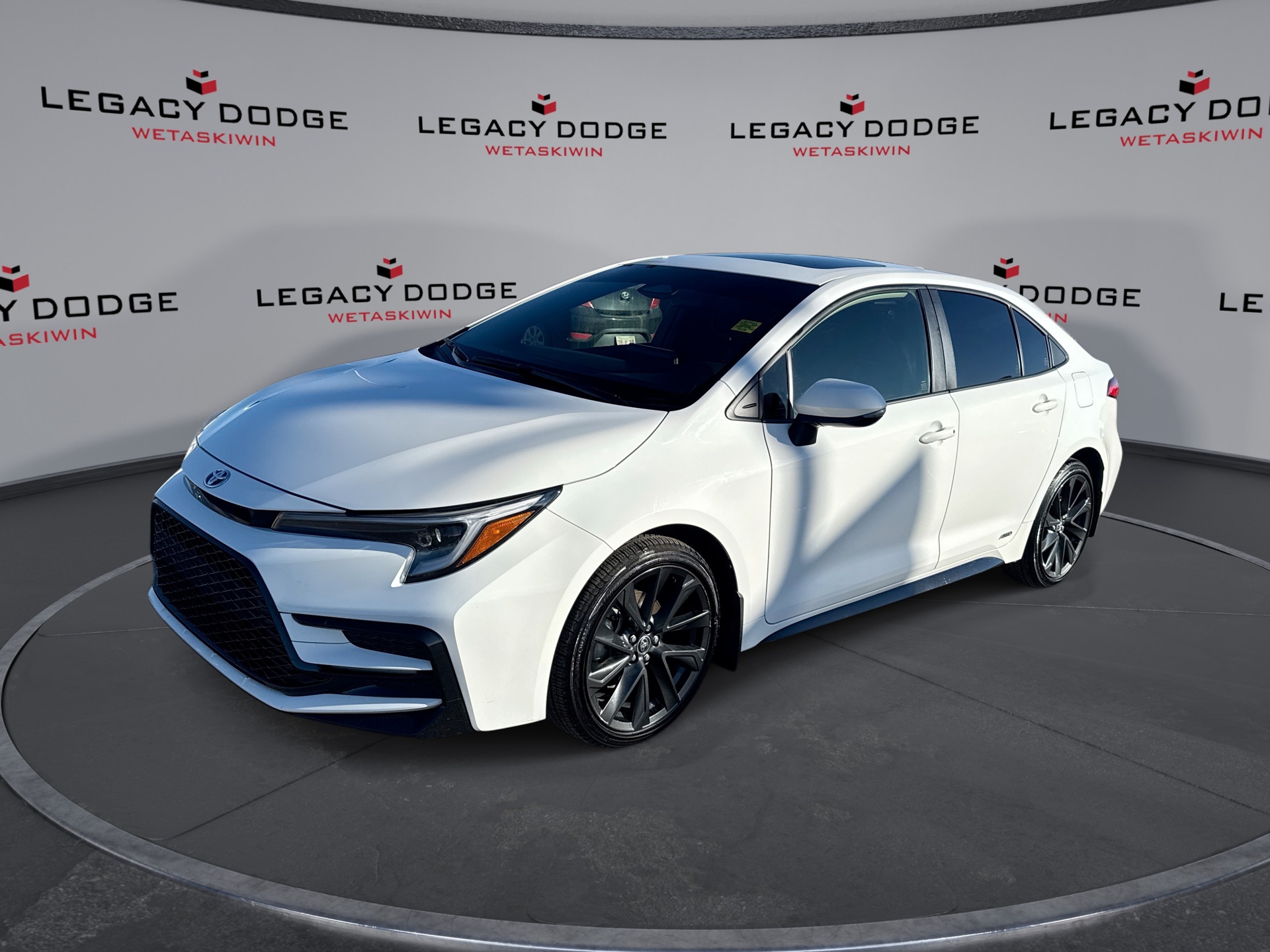 2025 Toyota Corolla Hybrid LE AWD