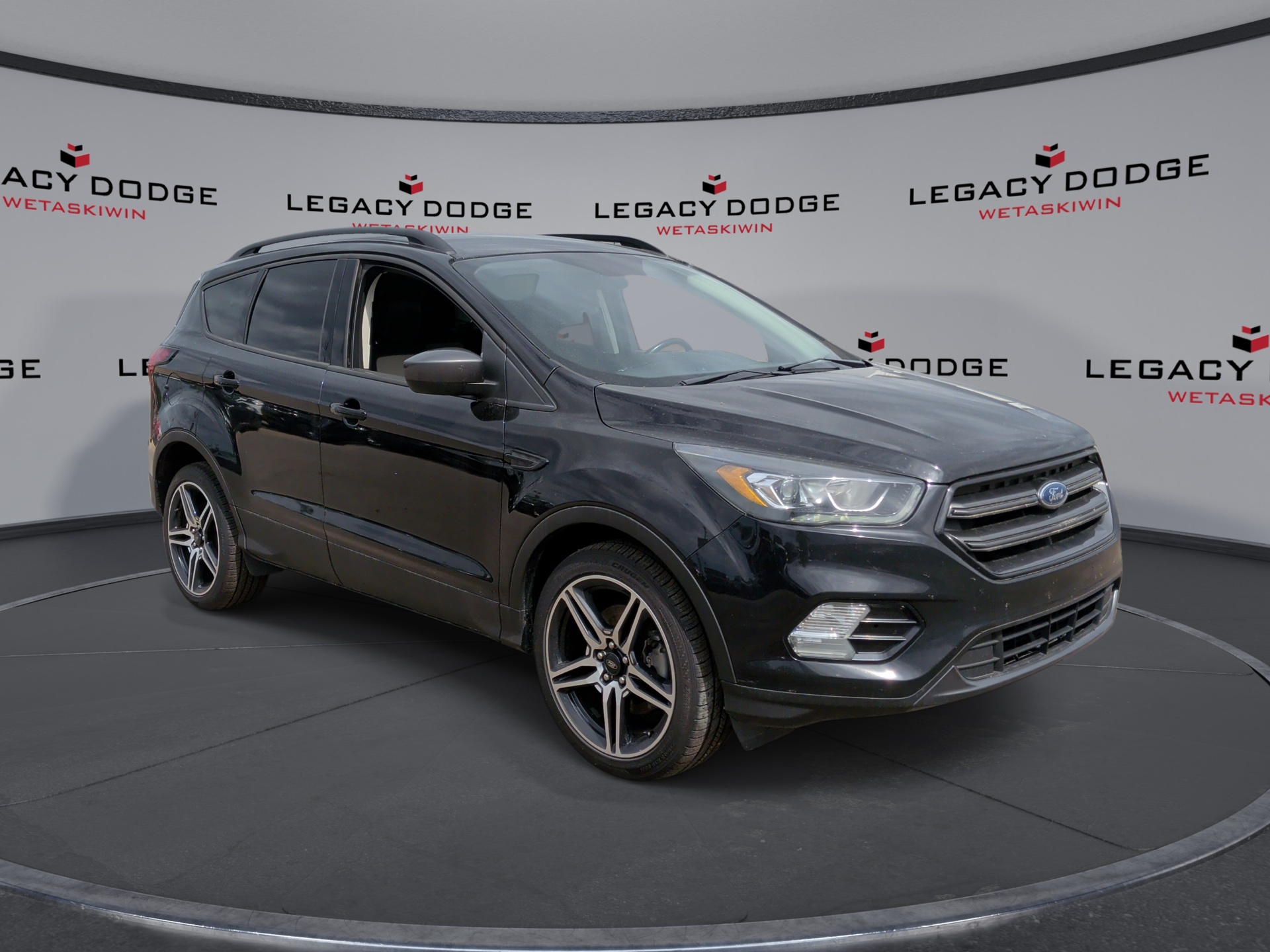 Agate Black Metallic 2019 Ford Escape SUV / Crossover All-Wheel Drive 6-Speed Automatic