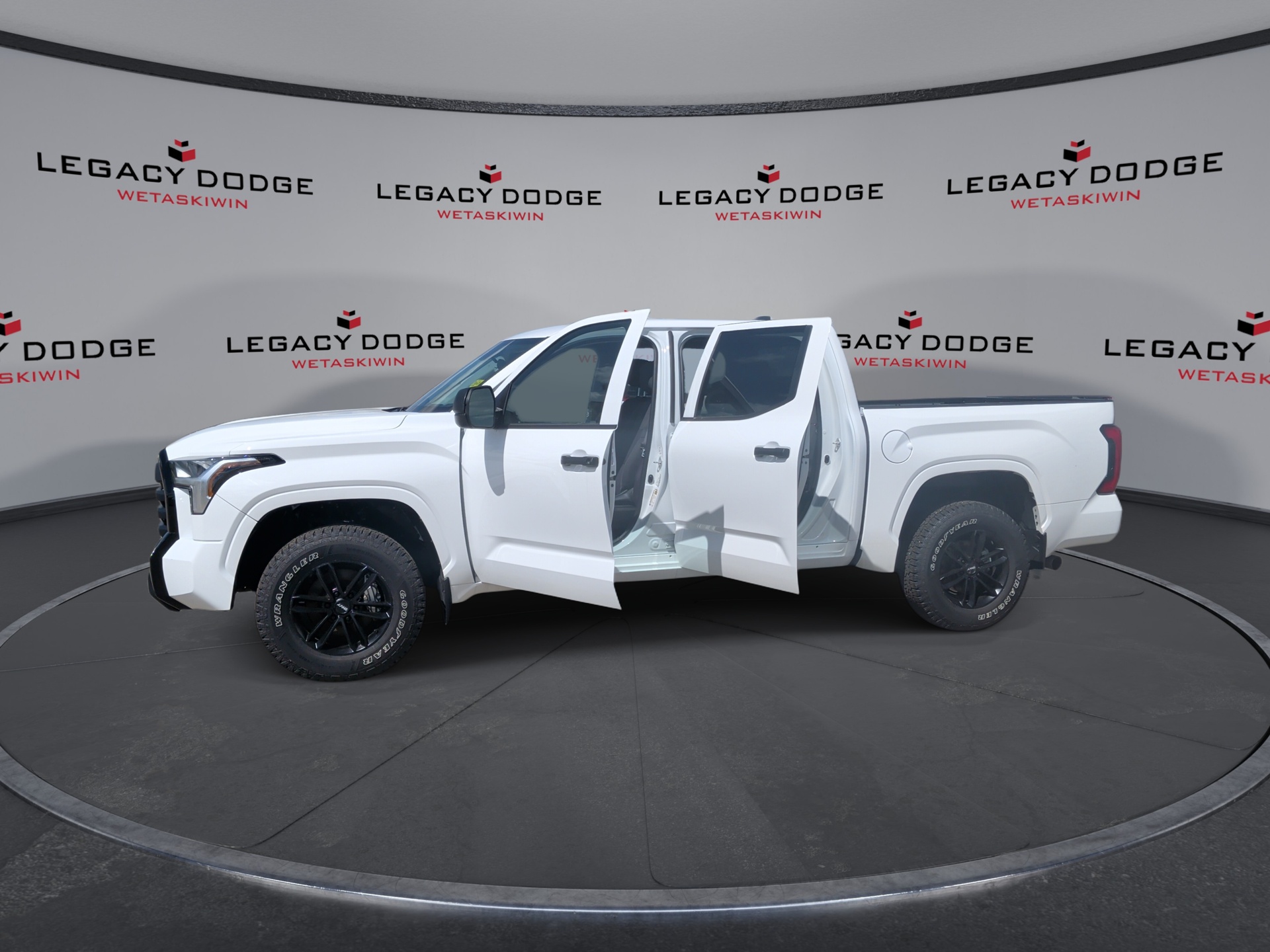 Alpine White 2024 Toyota Tundra Pickup Truck Four-Wheel Drive Automatic