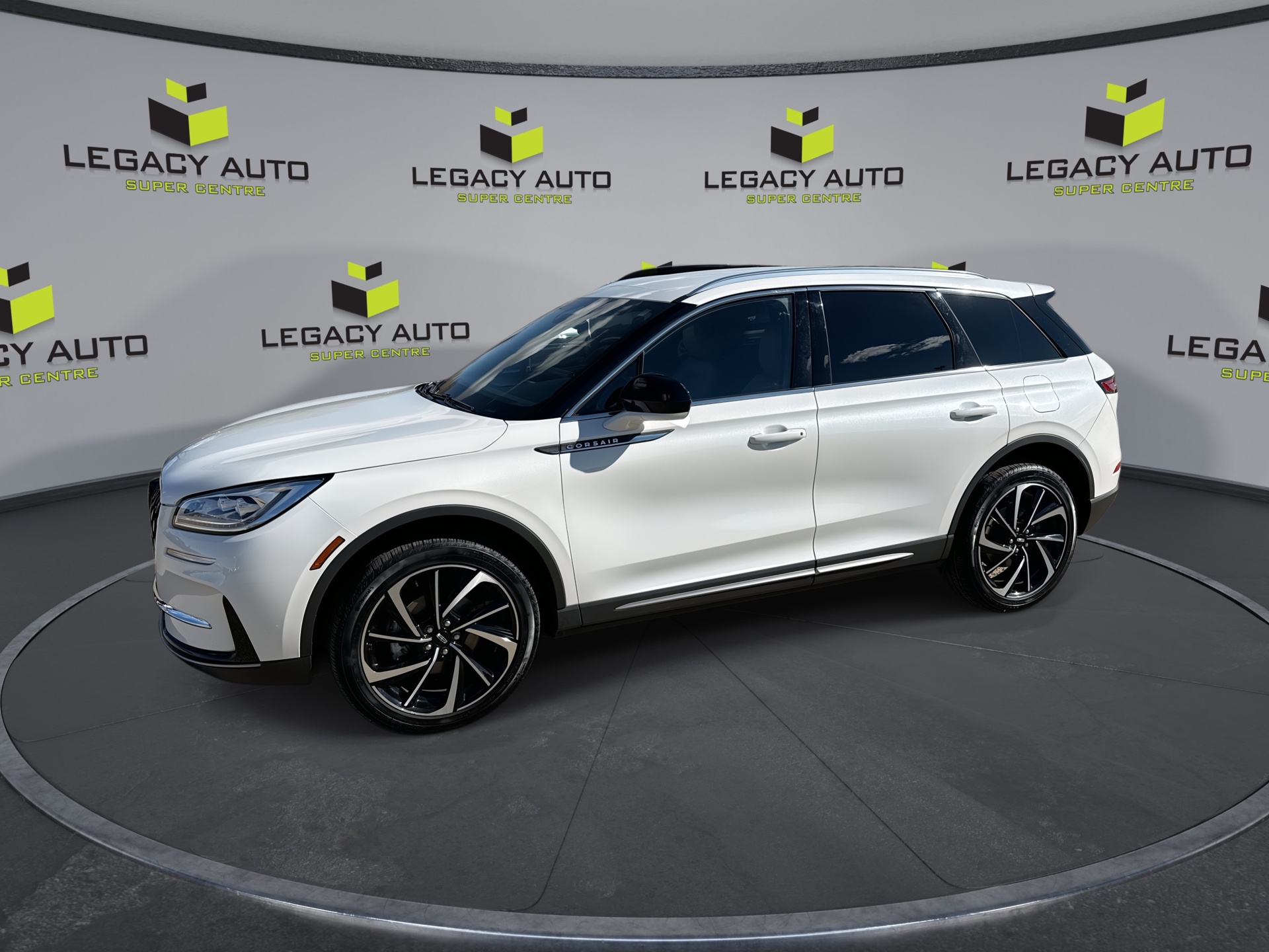 Brown (Beige) 2023 Lincoln Corsair SUV / Crossover All-Wheel Drive Automatic
