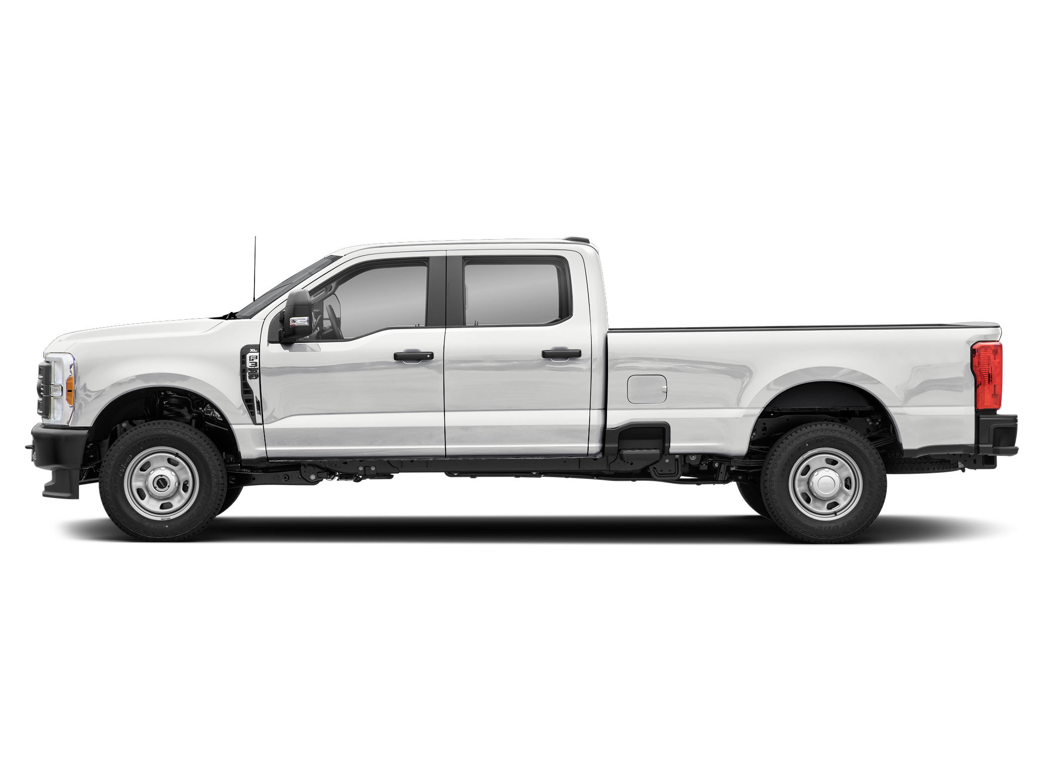 Oxford White 2027 Ford F-350 Super Duty Pickup Truck Four-Wheel Drive Automatic