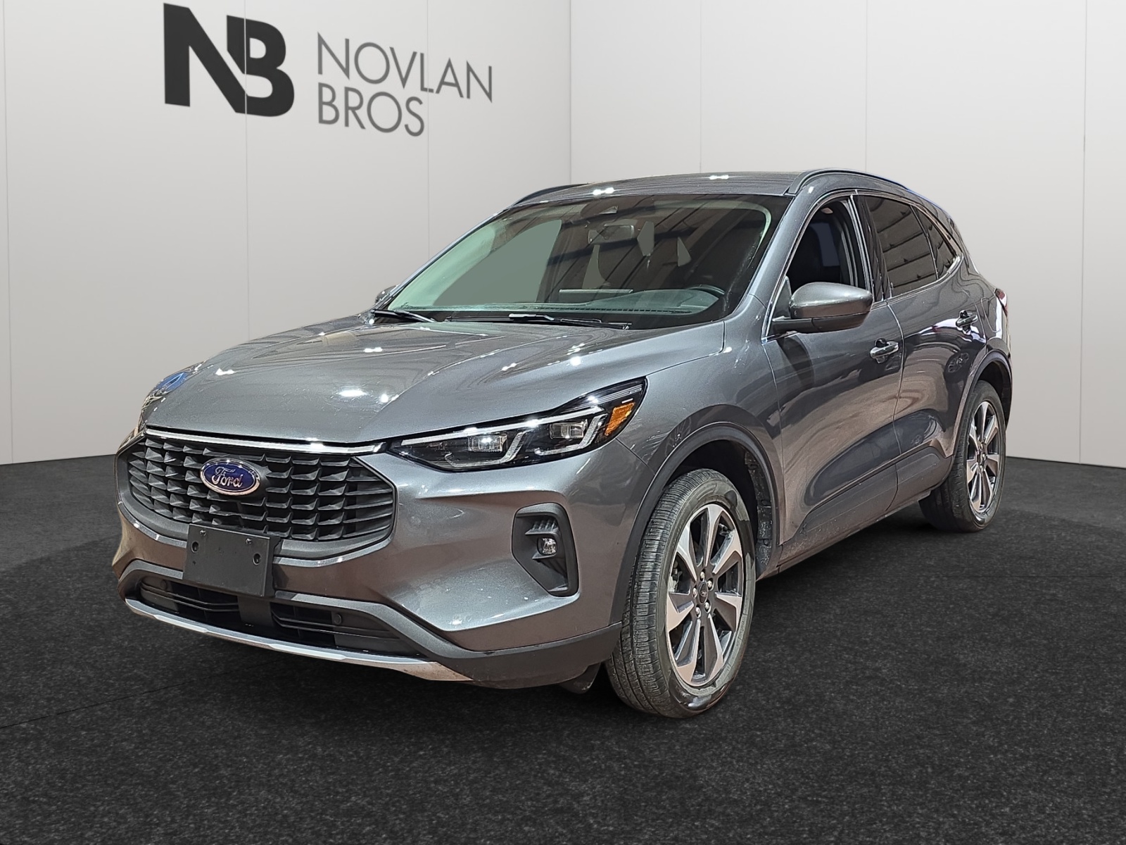 2025 Ford Escape Platinum AWD