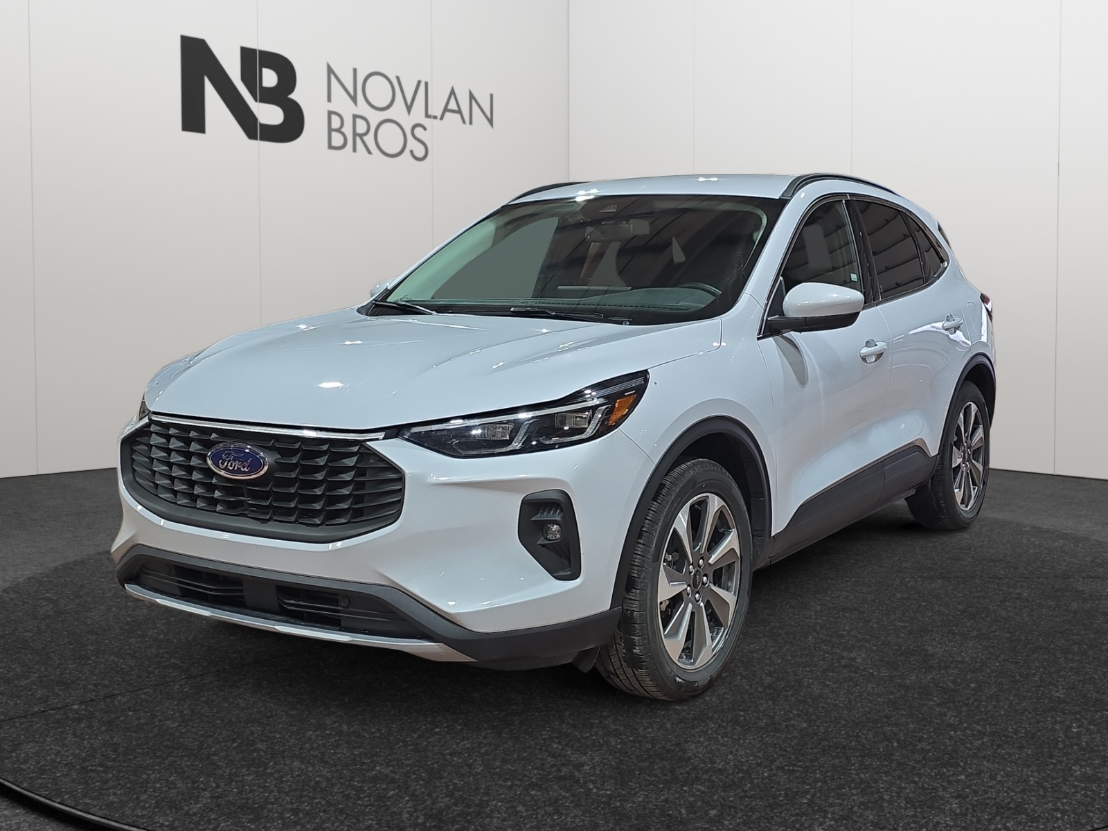 2025 Ford Escape Platinum AWD