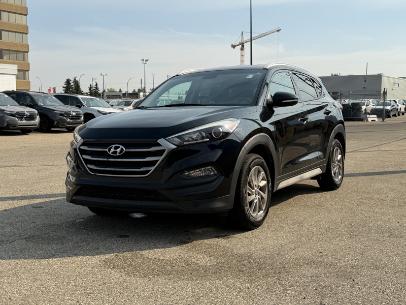 Black Noir Pearl 2017 Hyundai Tucson SUV / Crossover  6-Speed Automatic Overdrive