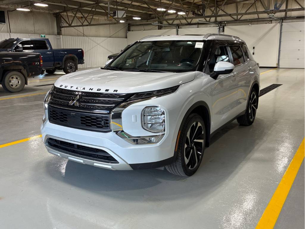 2024 Mitsubishi Outlander SUV / Crossover All-Wheel Drive Automatic