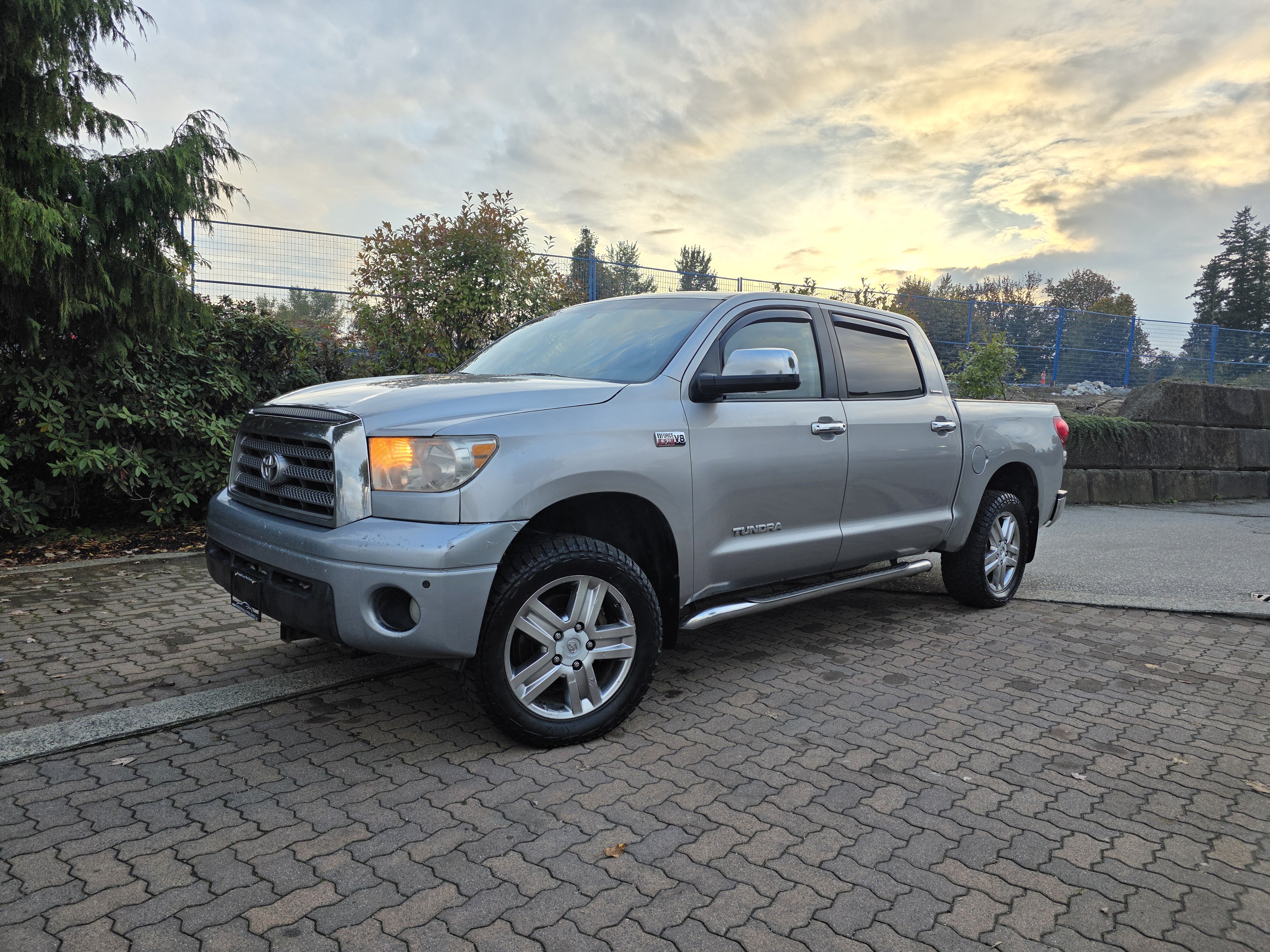 2007 Toyota Tundra Pickup Truck Four-Wheel Drive Automatic