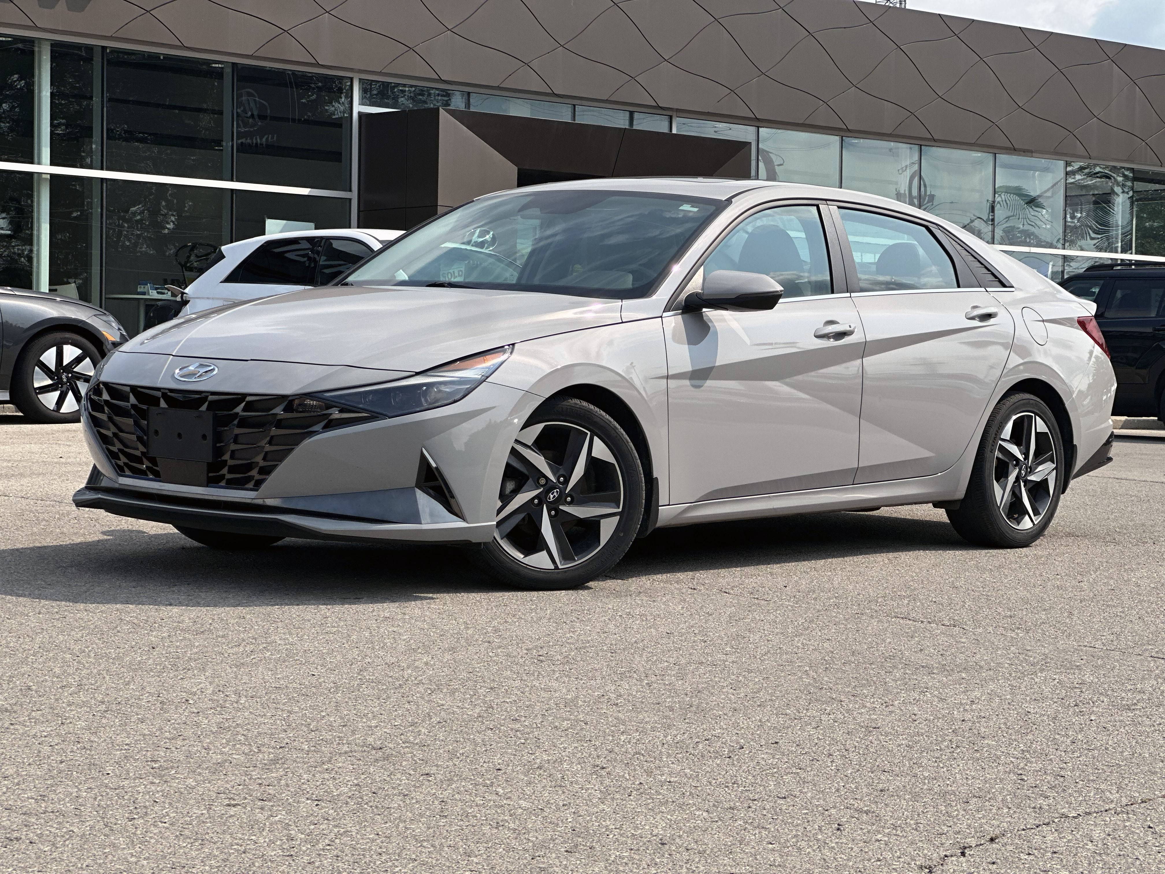 2022 Hyundai Elantra Ultimate FWD