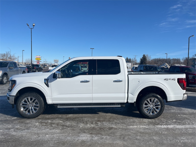 Oxford White 2025 Ford F-150 XLT SuperCrew 4WD Pickup Truck Four-Wheel Drive Automatic